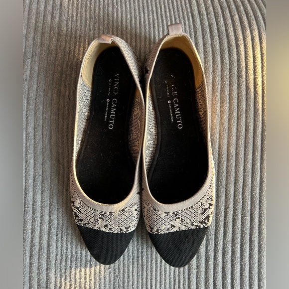 Vince Camuto Gray Cap Toe Knit Flats - Picture 2 of 9